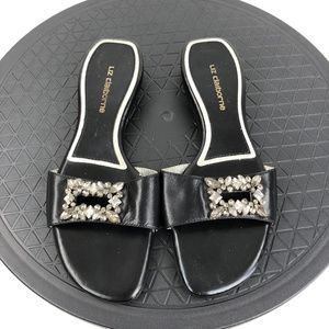 Liz Clainborne 8M Slides Black Leather Jeweled